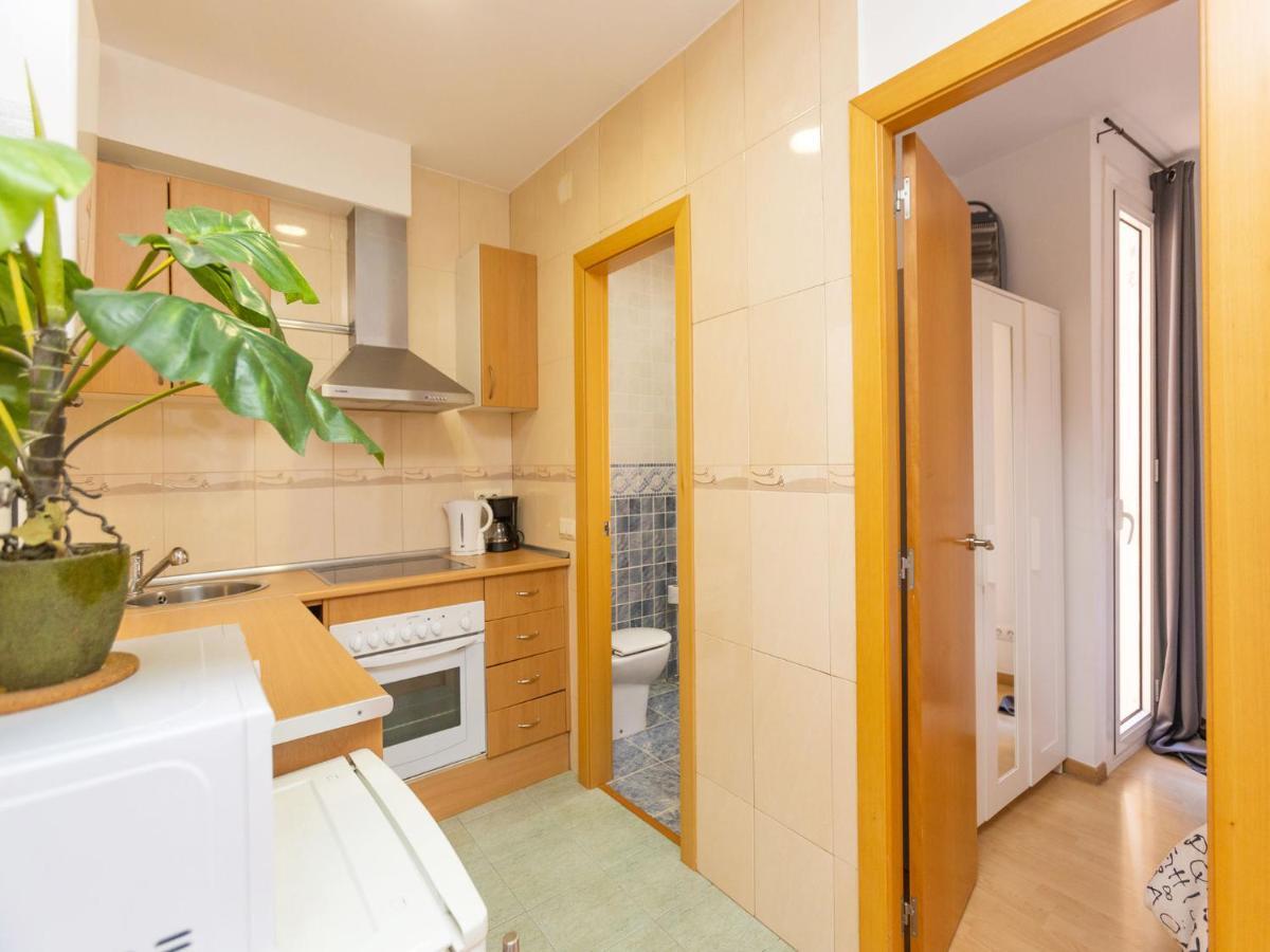 Apartment Eixample Dret Sagrada Familia By Interhome Barcelona Exterior foto